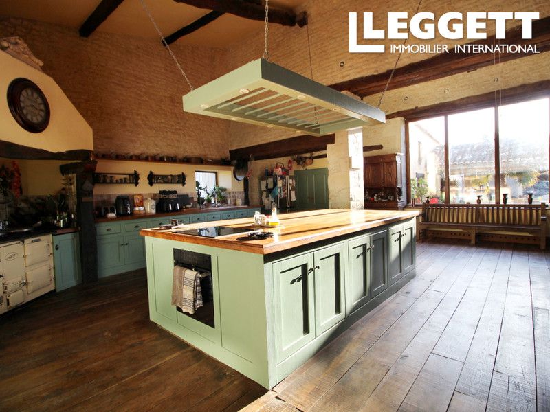 Property photo 3 of 10