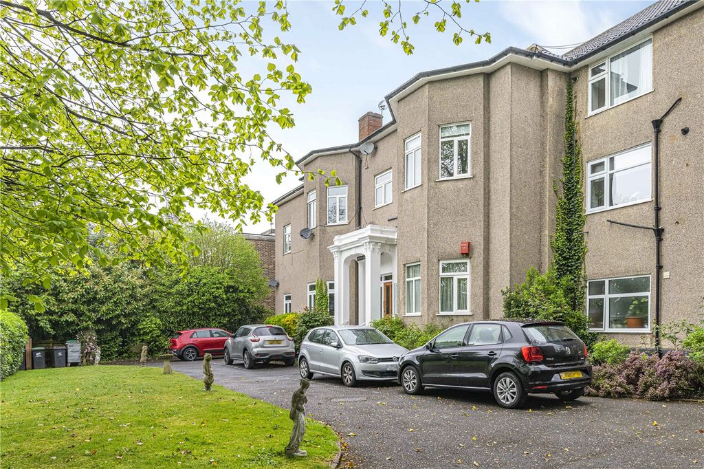 Property photo 1 of 11 Picture No. 17