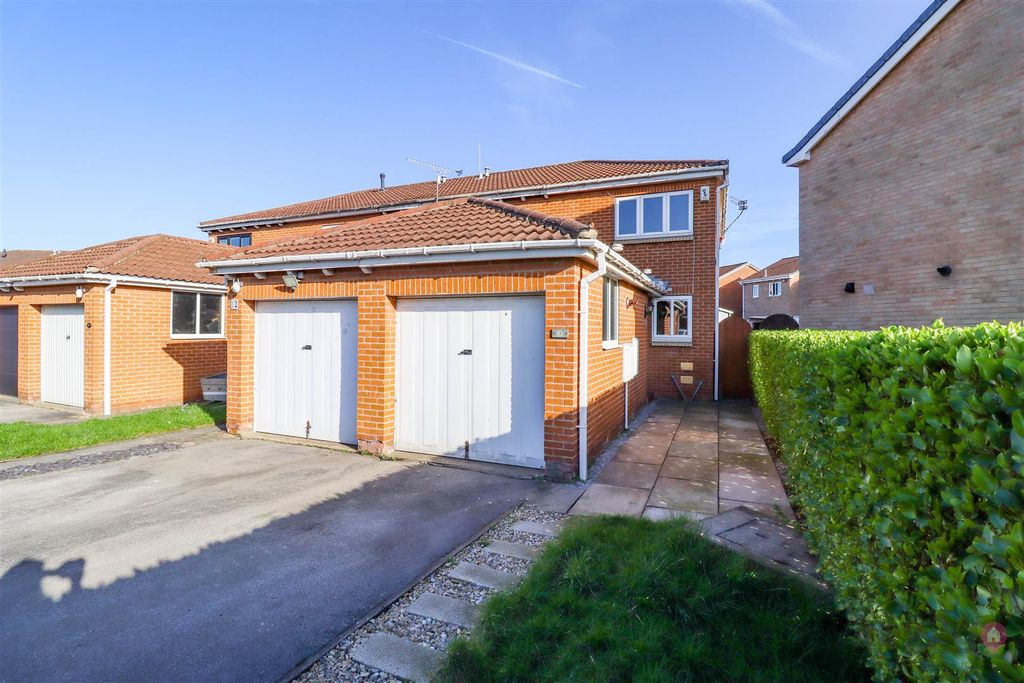 Property photo 1 of 16 Img_2349.Jpg