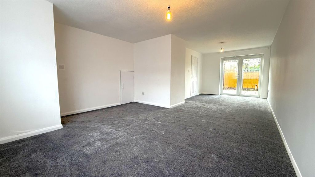 Property photo 2 of 14 2.Jpeg