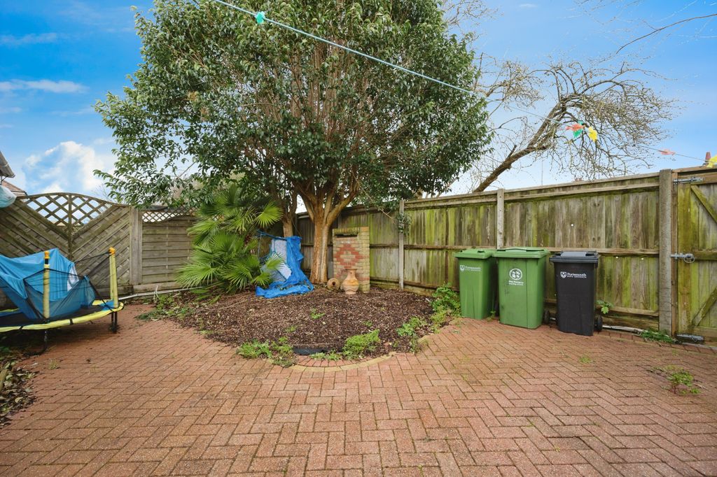 Property photo 3 of 13 Photography