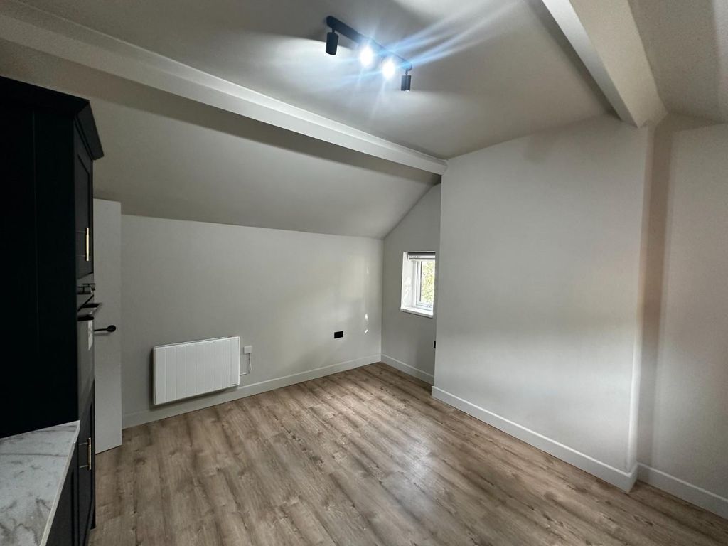 Property photo 3 of 9 Img_6498.Jpg