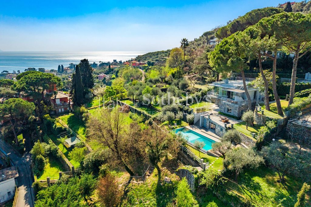 Property photo 2 of 29