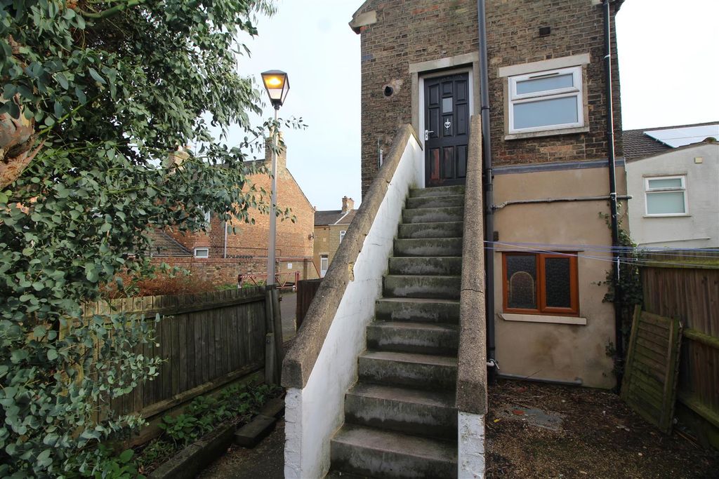 Property photo 2 of 8 Front 2 .Jpg
