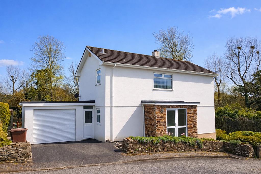 Property photo 1 of 31 Towan Blystra Road