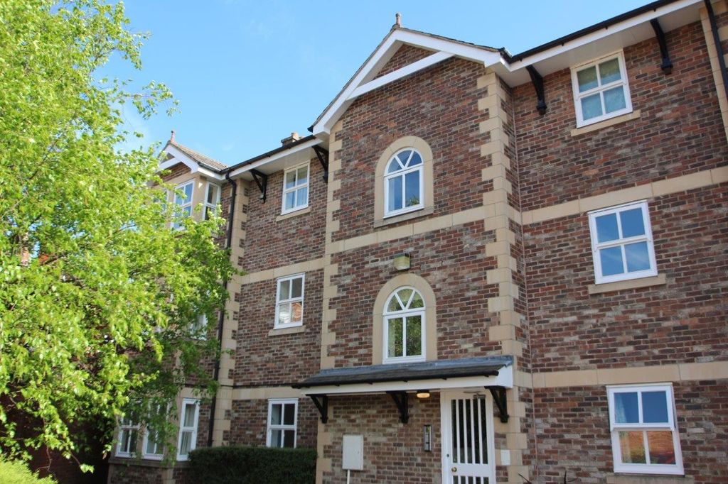 Property photo 2 of 16 External