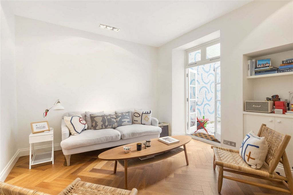 Property photo 3 of 9 Picture No. 09