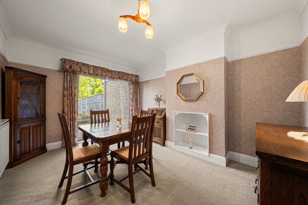 Property photo 3 of 18 Picture No. 10