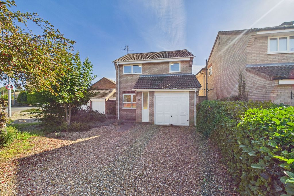 Property photo 1 of 18