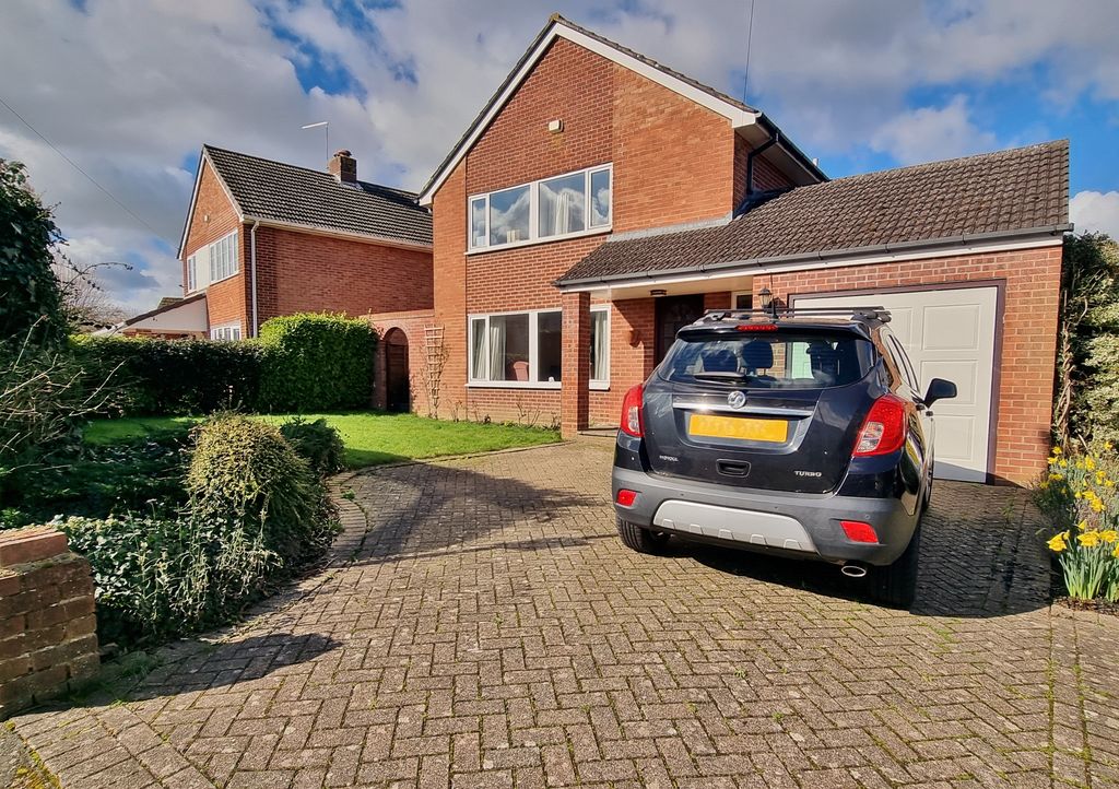 Property photo 1 of 19