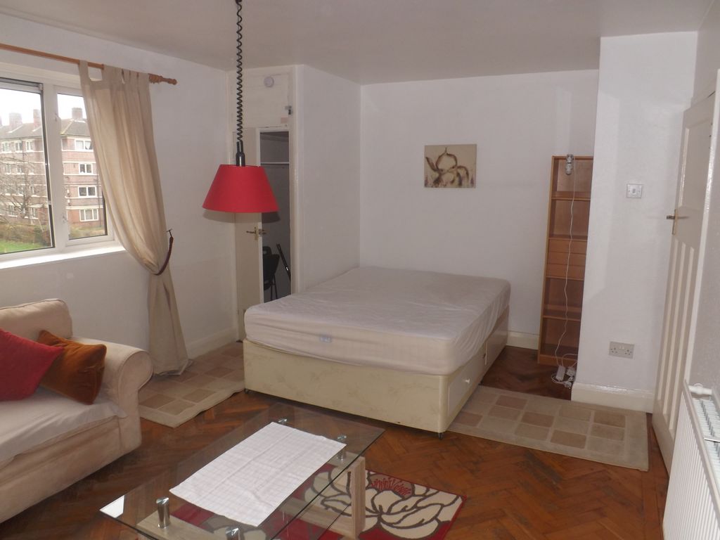 Property photo 3 of 6 262.Jpg