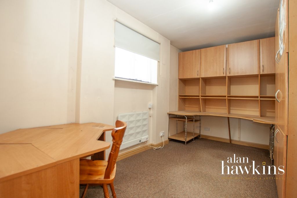 Additional image 12 of 4 bed detached house to rentSheppards Rise, Brinkworth SN15