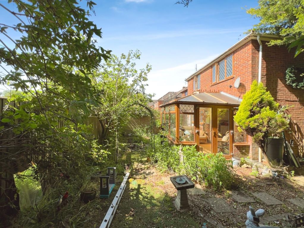 Property photo 2 of 18
