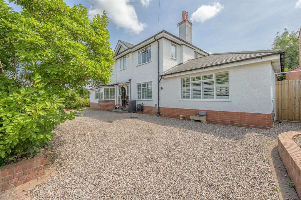Property photo 1 of 46