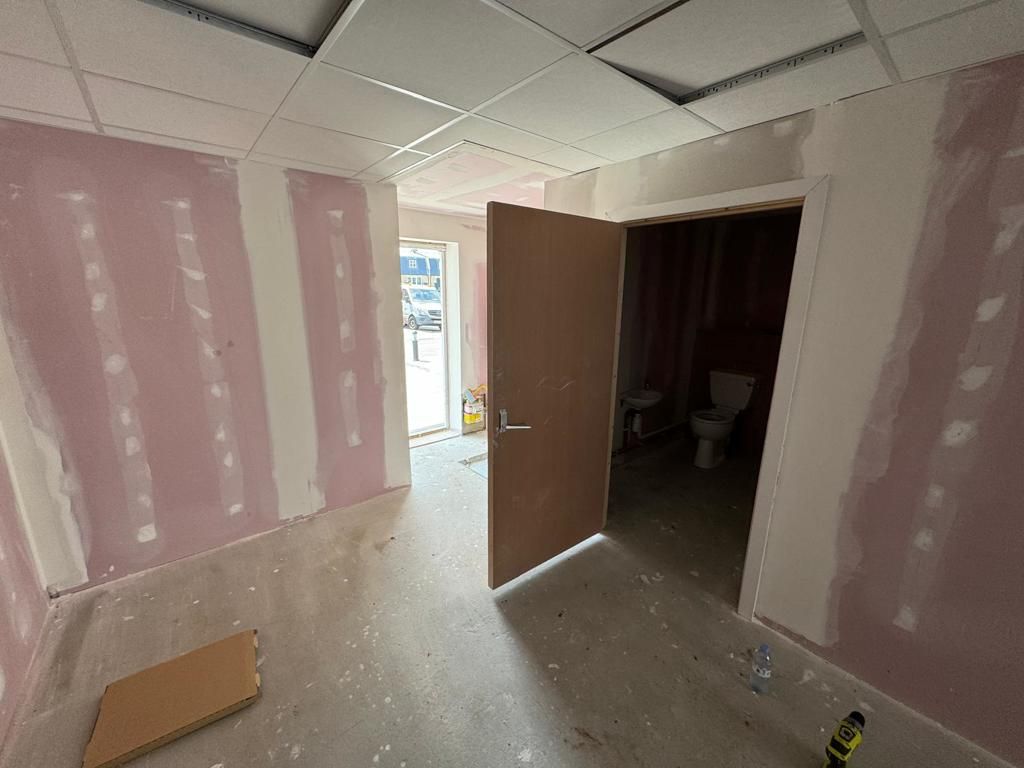 Property photo 3 of 10 Photo 2