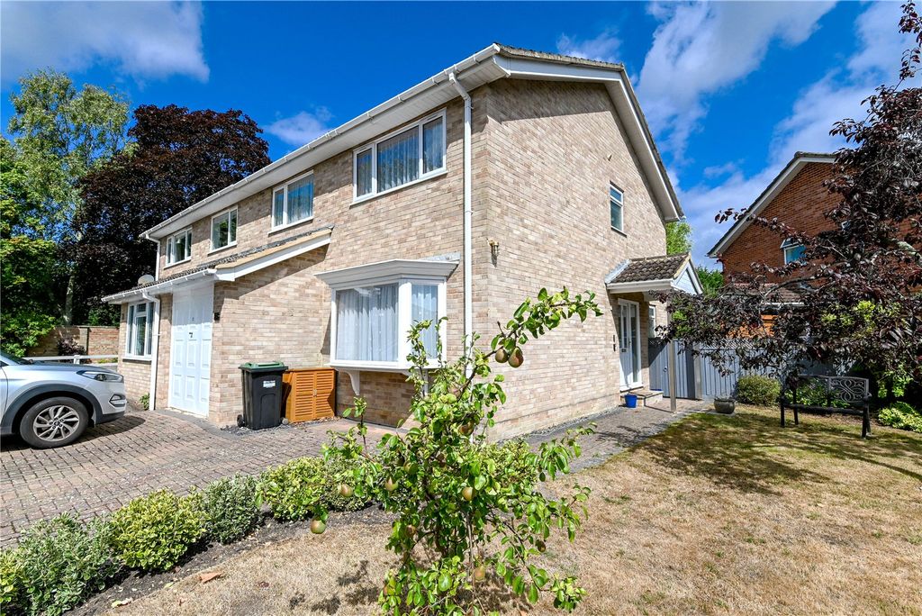 Property photo 1 of 18 Picture No. 04