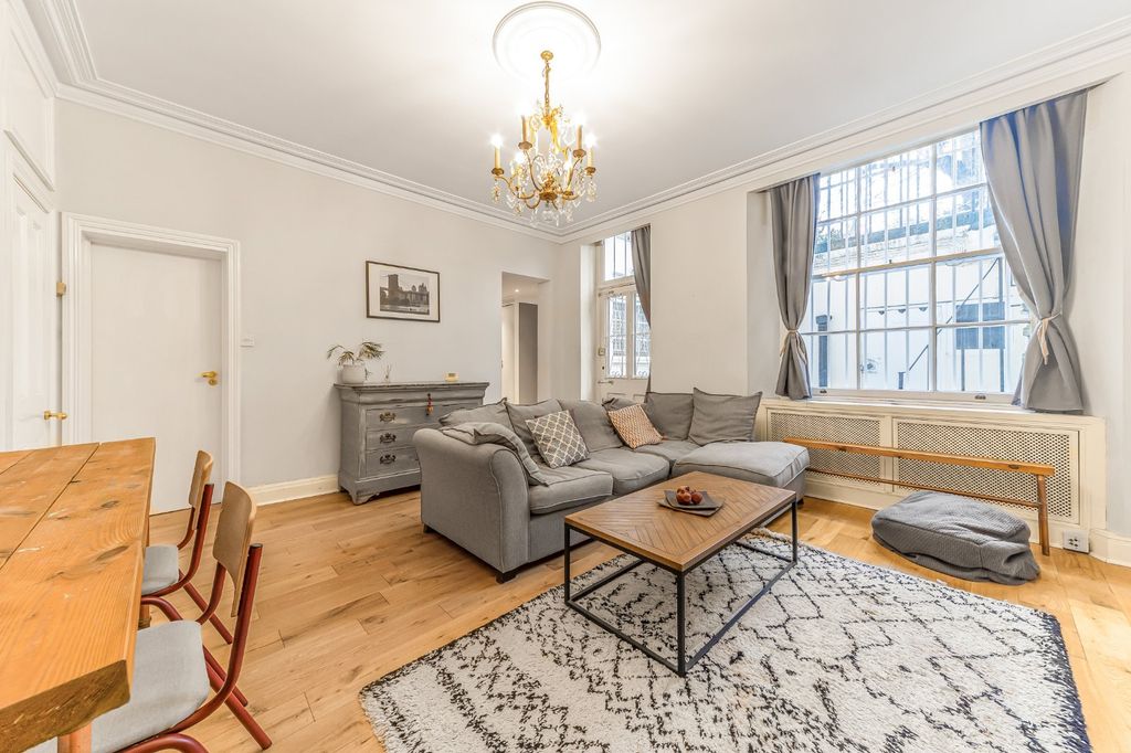 Property photo 2 of 19 Picture 2