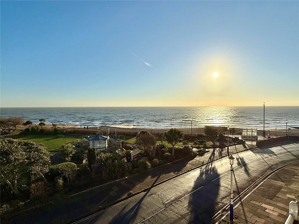 Property photo 3 of 34 Picture No. 28