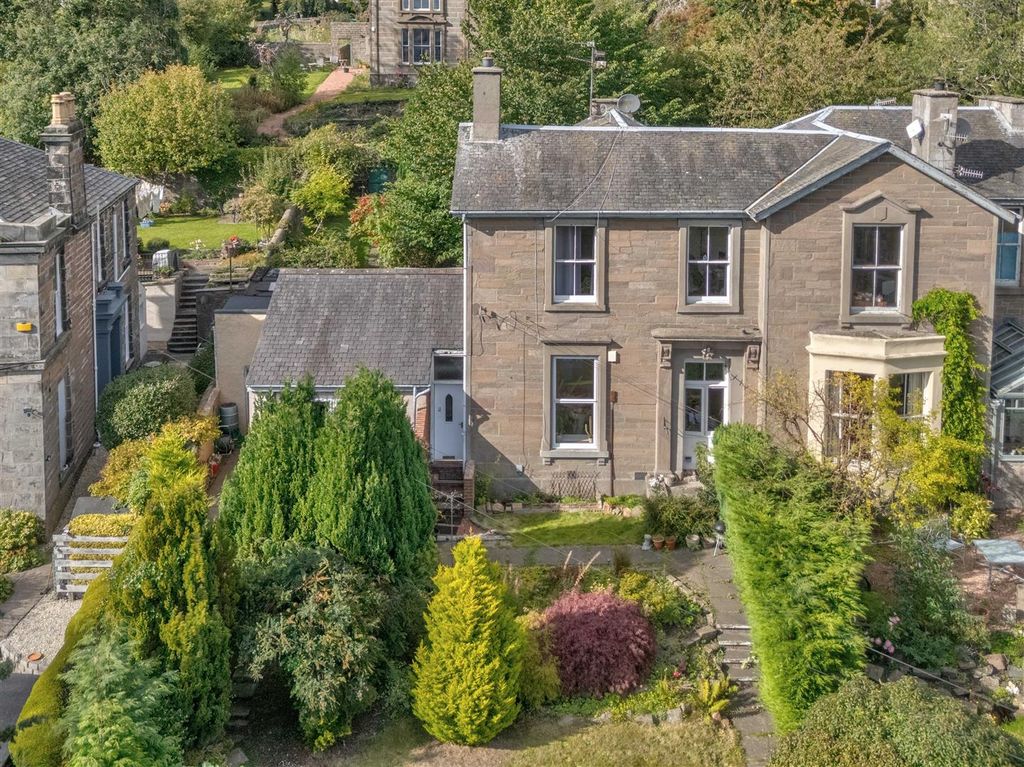 Property photo 2 of 17 10 Laurel Bank Dundee-10.Jpg