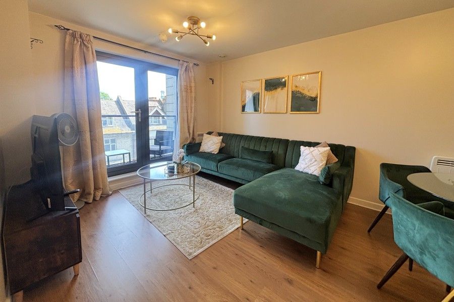 Property photo 2 of 7