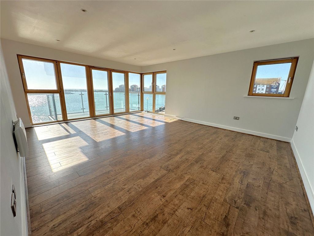 Property photo 3 of 9 Picture No. 03
