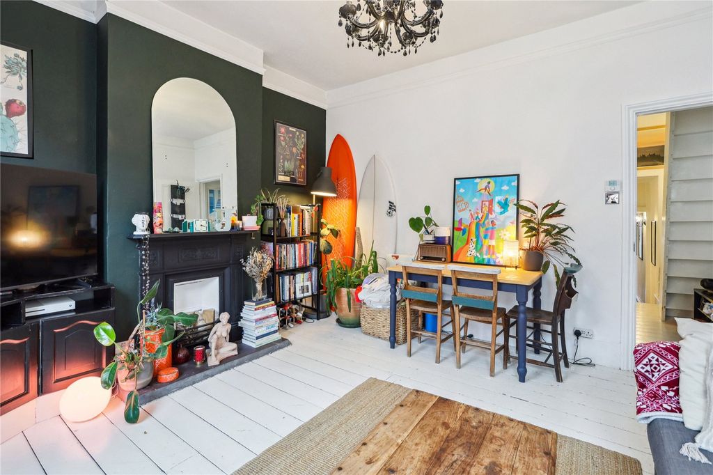 Property photo 1 of 12 Picture No. 09