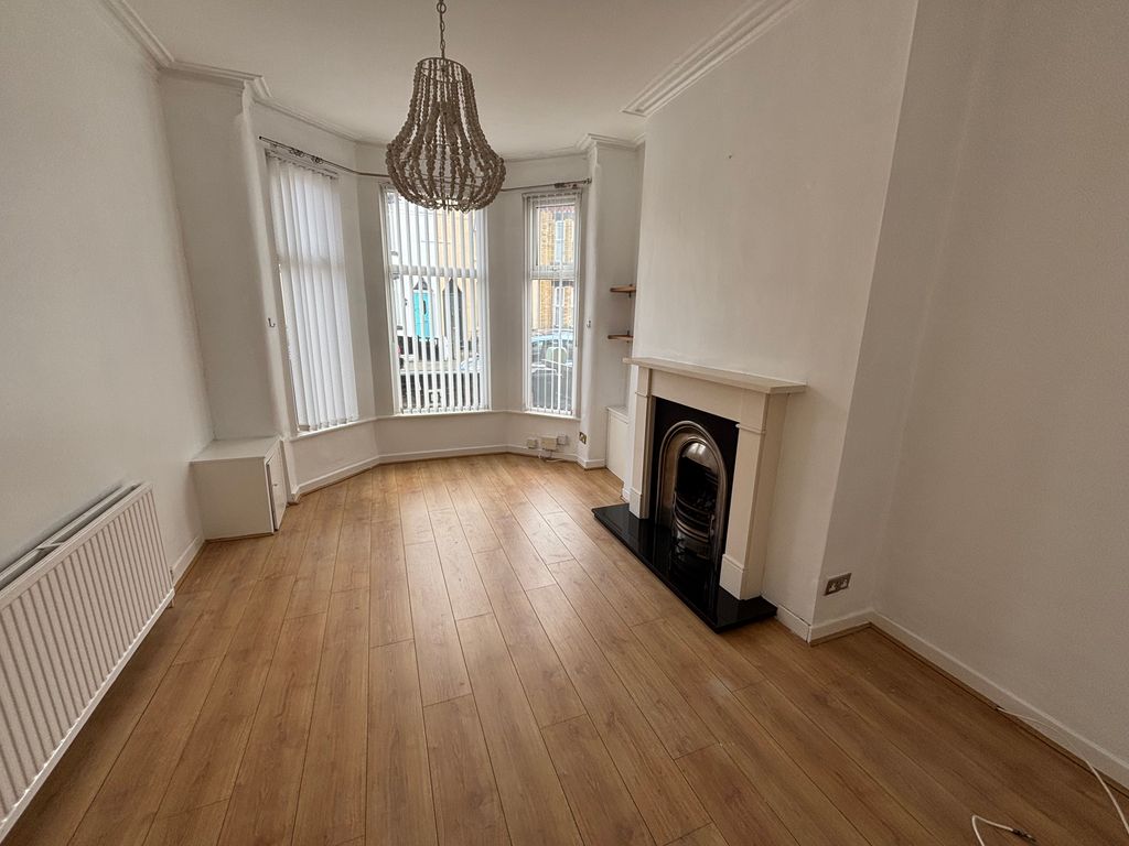 Property photo 3 of 23