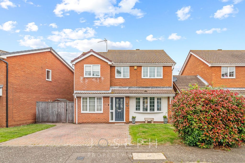 Property photo 1 of 17
