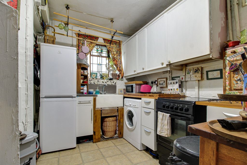 Property photo 3 of 17