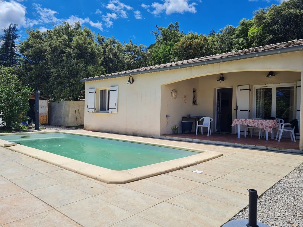 Property photo 1 of 9 Villa With Pool