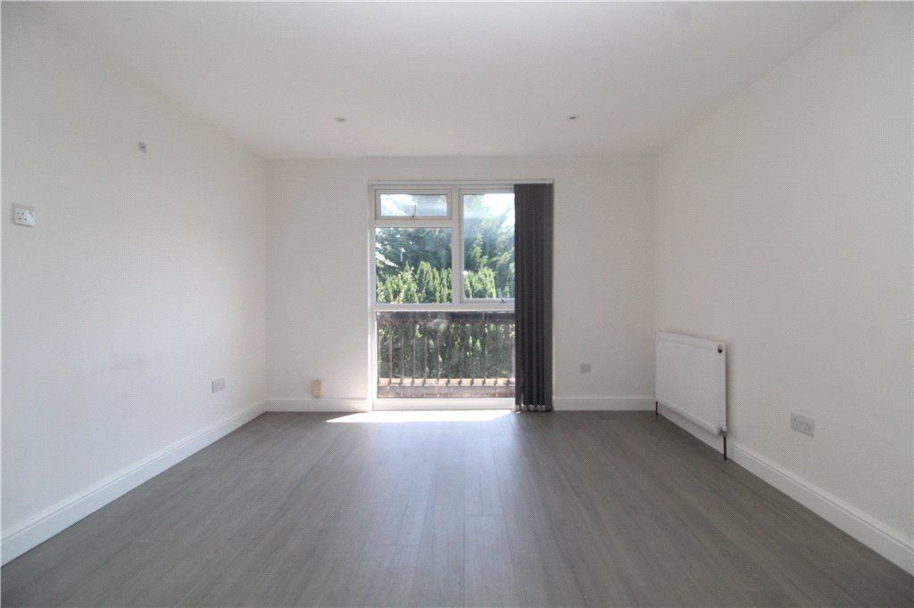 Property photo 1 of 8 Reception Room