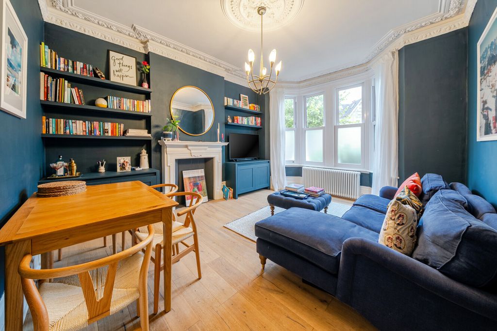 Property photo 1 of 13 1536090-22-6Ad8Dd...
