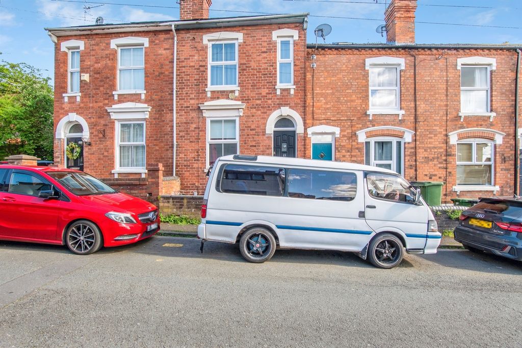 Property photo 1 of 20