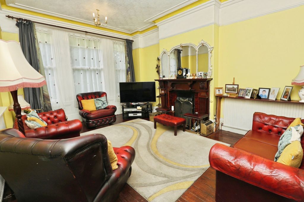 Additional image 4 of 6 bed semi-detached house for saleKnowsley Road, Liverpool L19