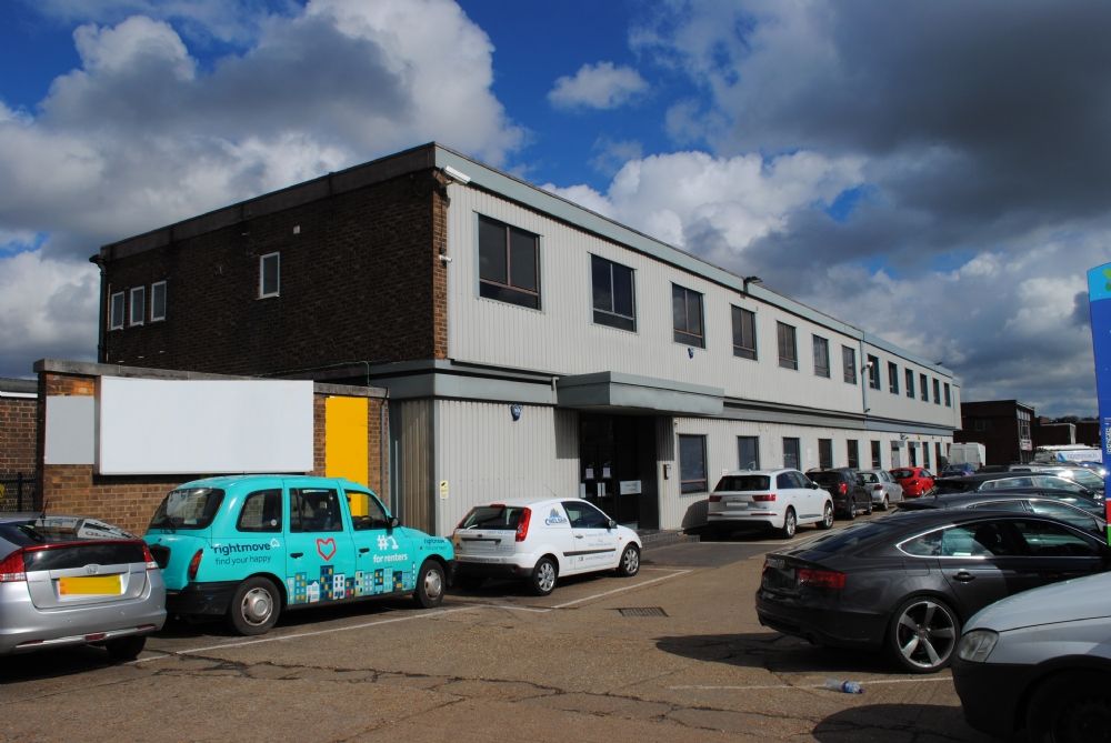 Property photo 1 of 3