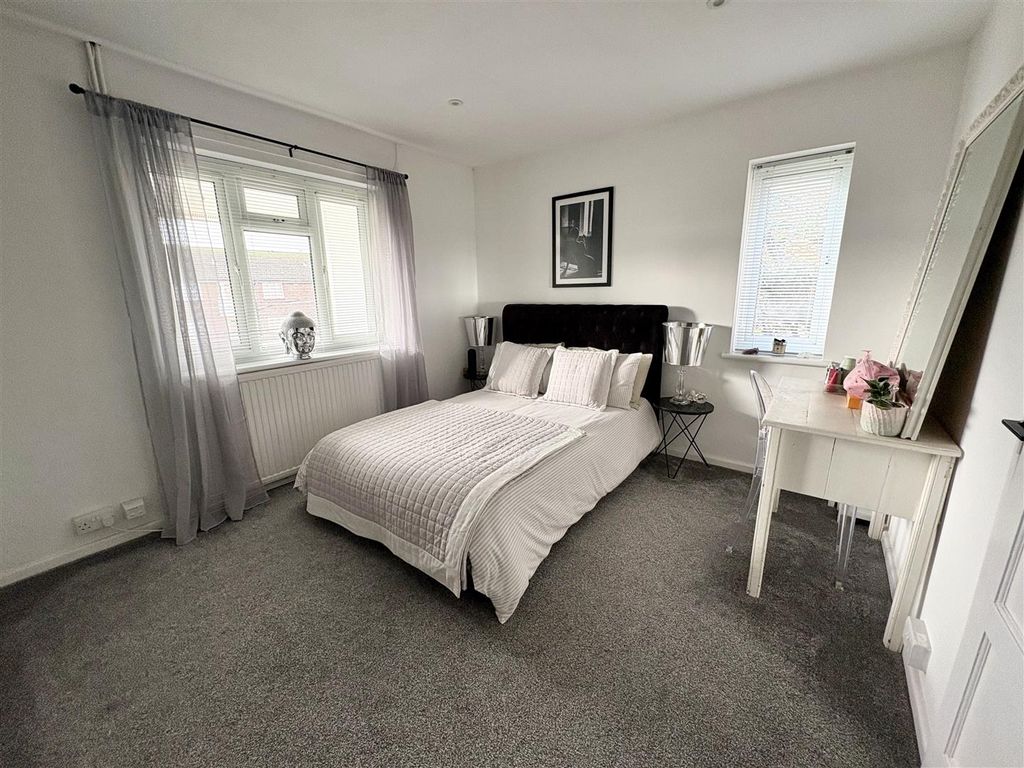 Property photo 3 of 9 Img_9142.Jpeg