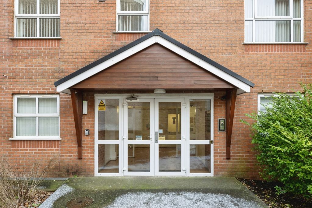 Property photo 2 of 12 Pbox-Img.Jpg