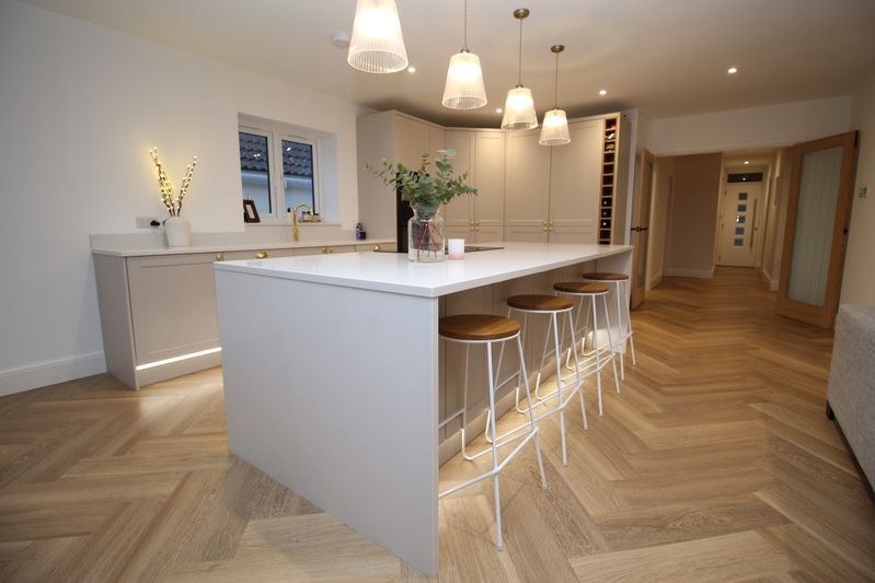 Property photo 3 of 29 Kitchen