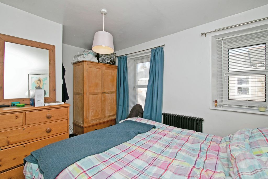 Property photo 3 of 15 Photography