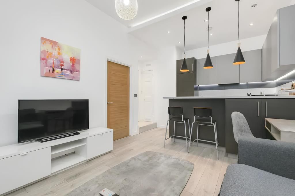 Property photo 1 of 10 Open Plan Reception/Kitchen