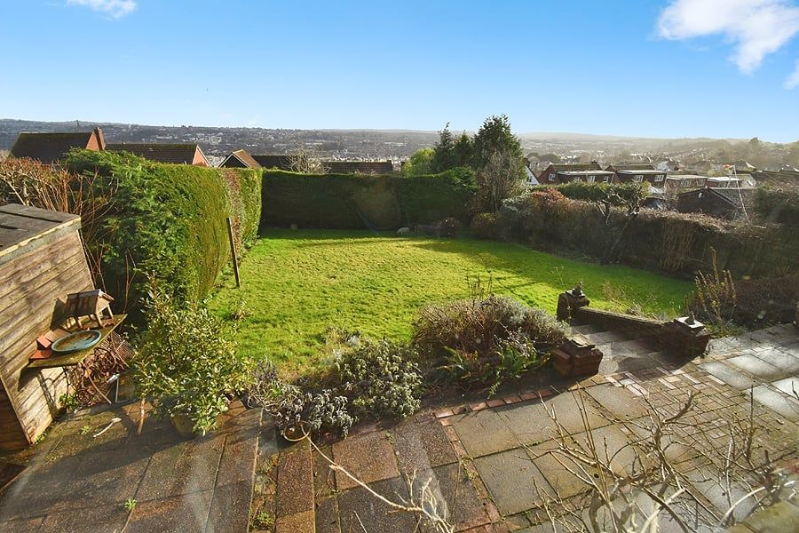 Property photo 2 of 16