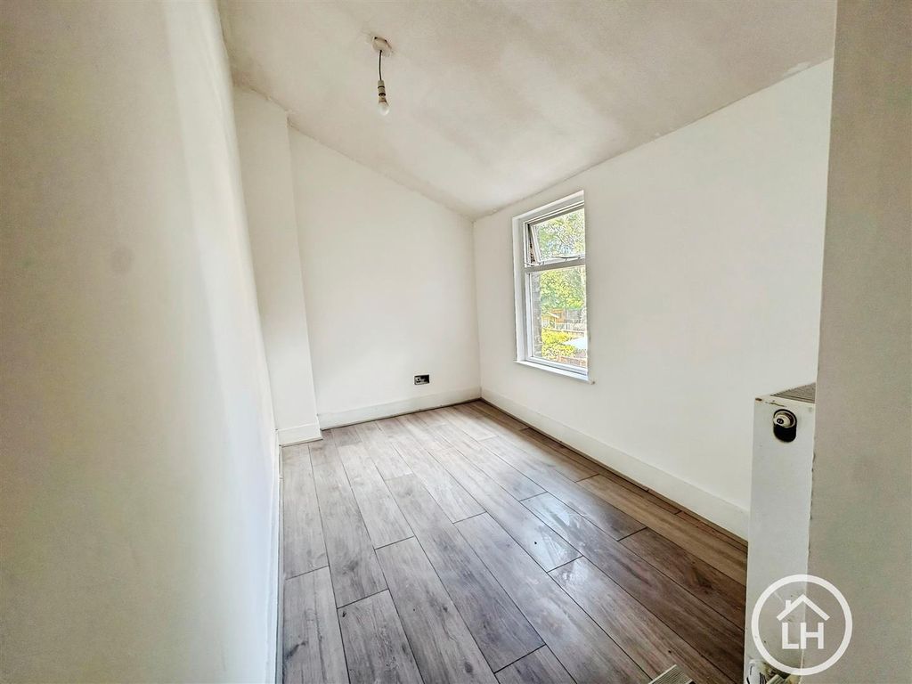 Property photo 1 of 16 0F7c07Ab-Whatsapp 20Image 202026-07-10 20At 2017.0