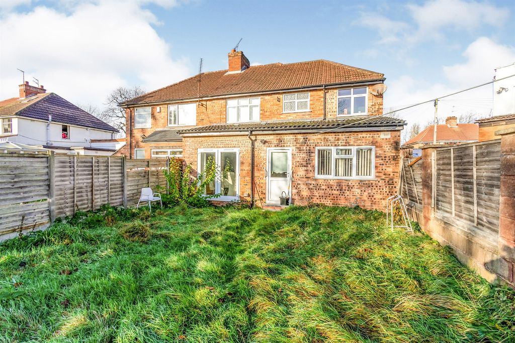Property photo 2 of 12