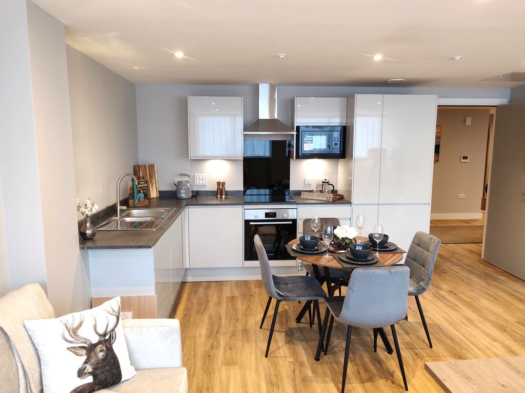 Property photo 1 of 5