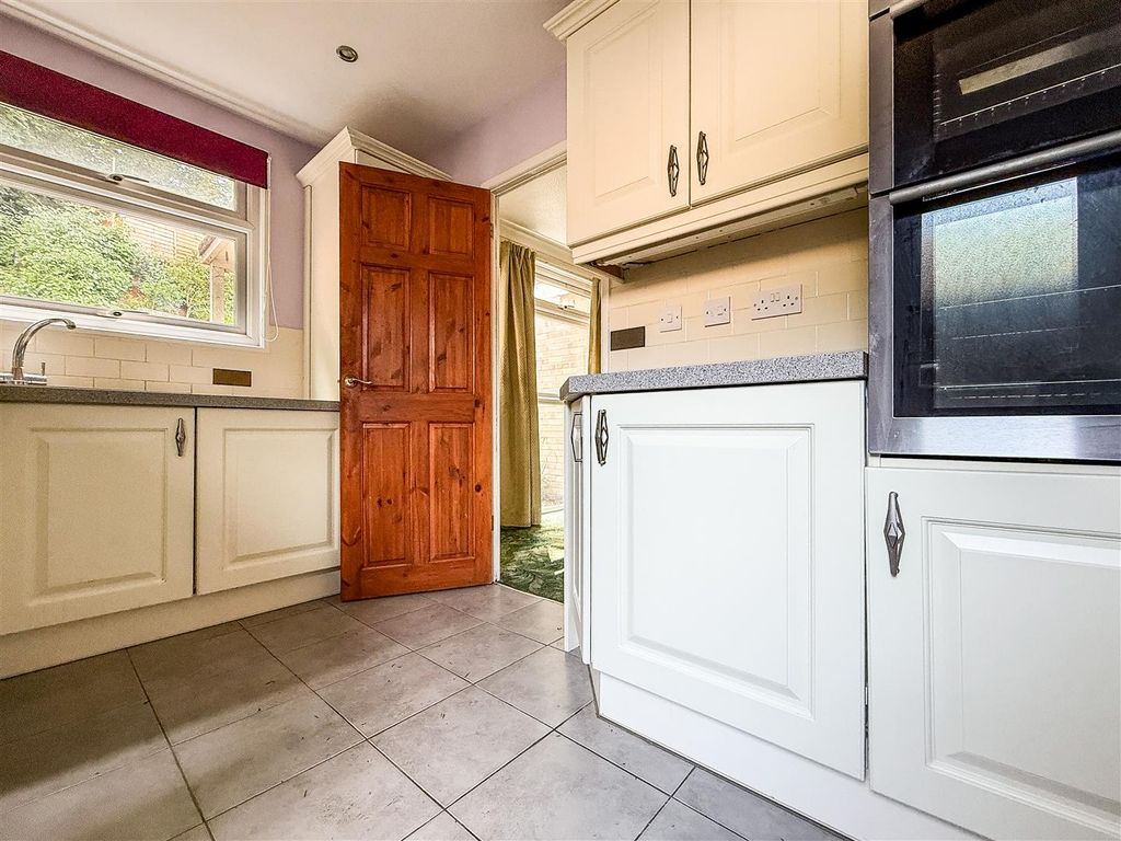 Property photo 3 of 17 Img_4777.Jpeg