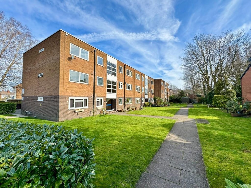 Property photo 1 of 25