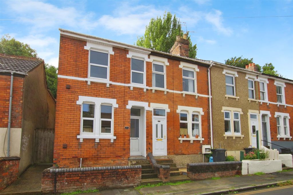 Property photo 1 of 10