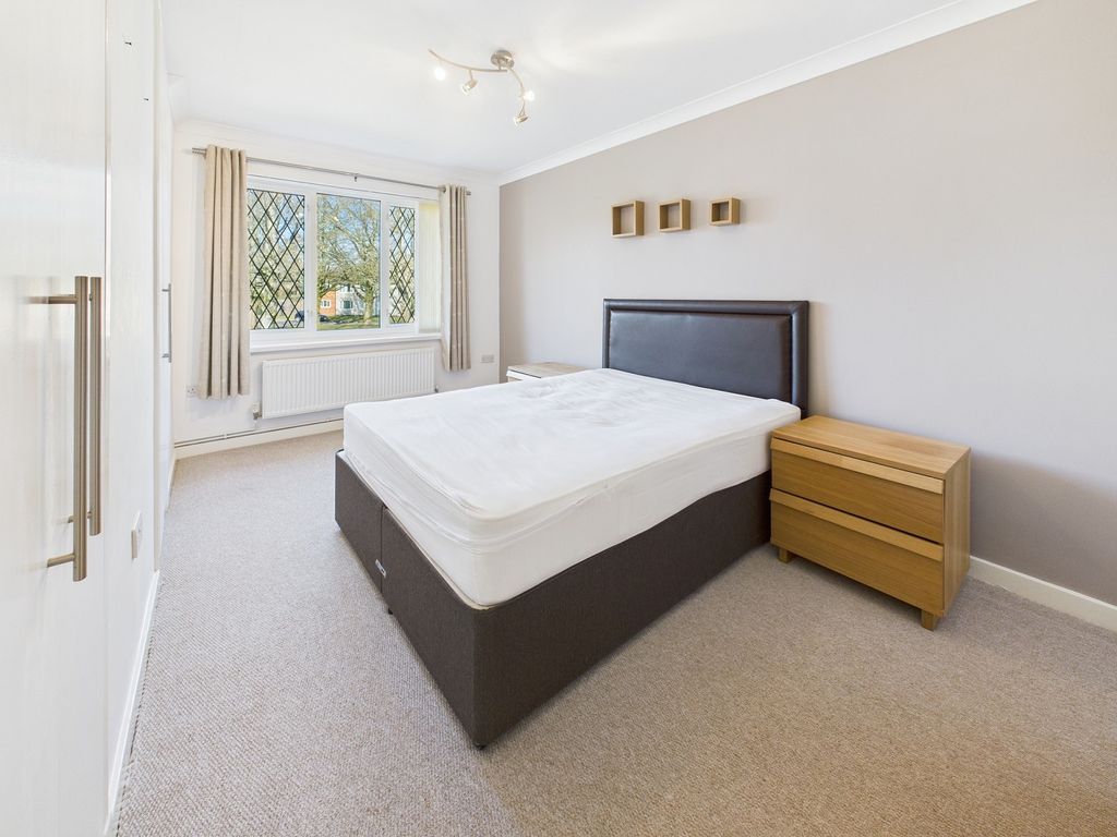 Property photo 3 of 16 Bedroom 1