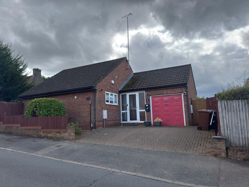 Property photo 1 of 11