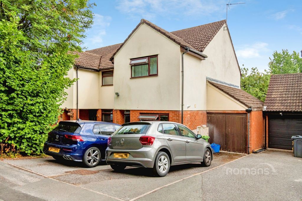 Property photo 1 of 16 Pbox-Img.Jpg
